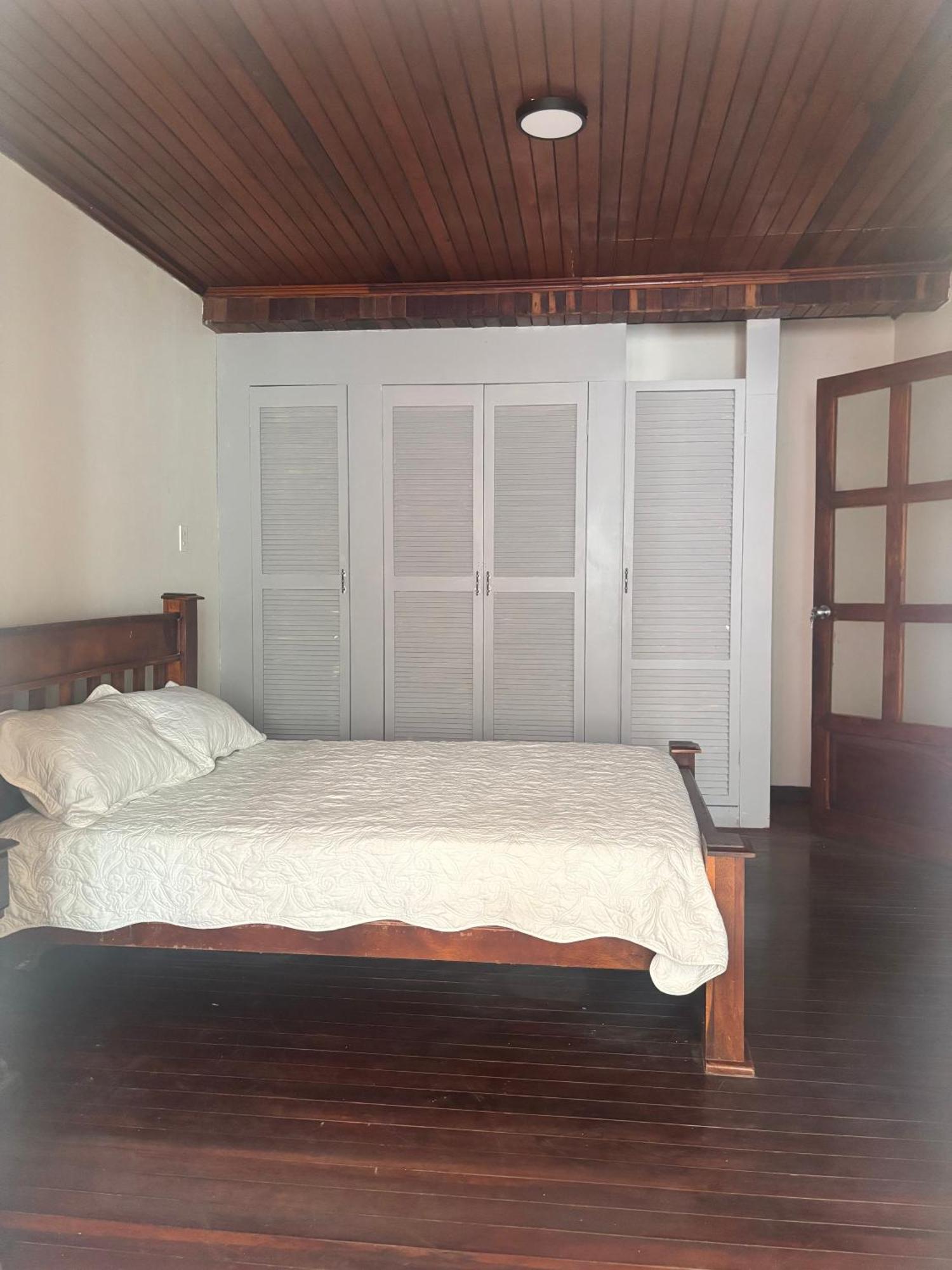 شقة Casa Jana El Roble الغرفة الصورة