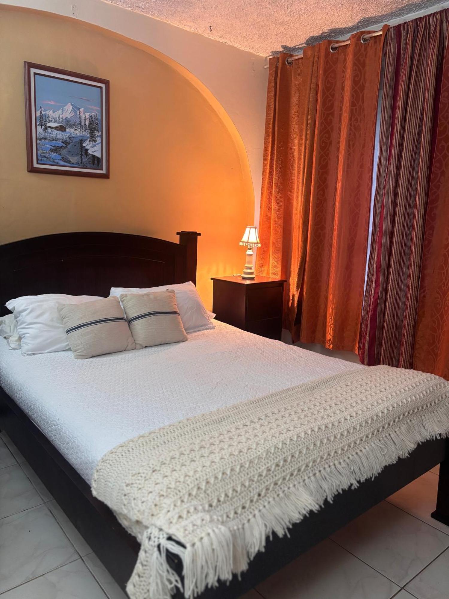 شقة Casa Jana El Roble الغرفة الصورة