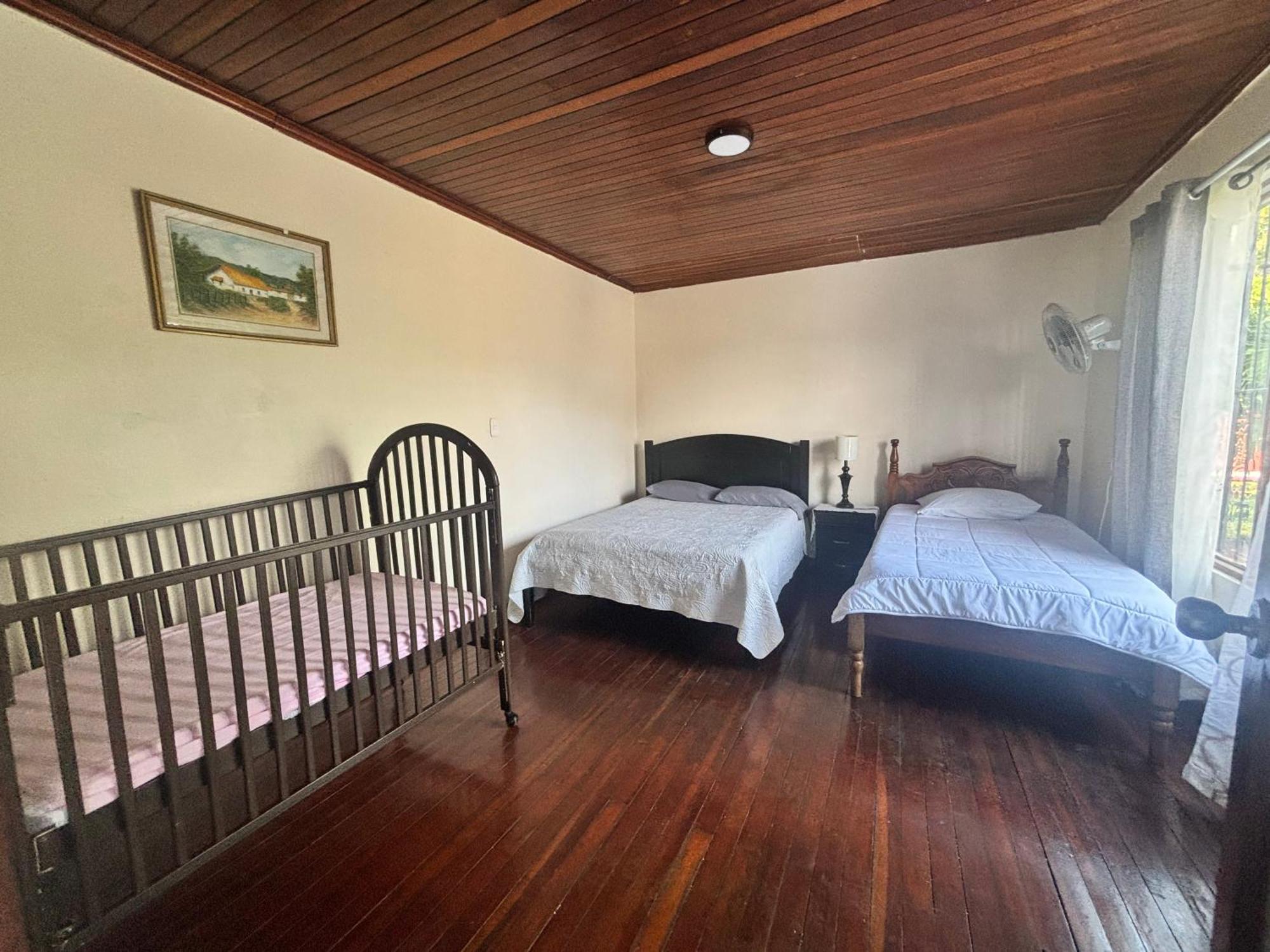 شقة Casa Jana El Roble الغرفة الصورة