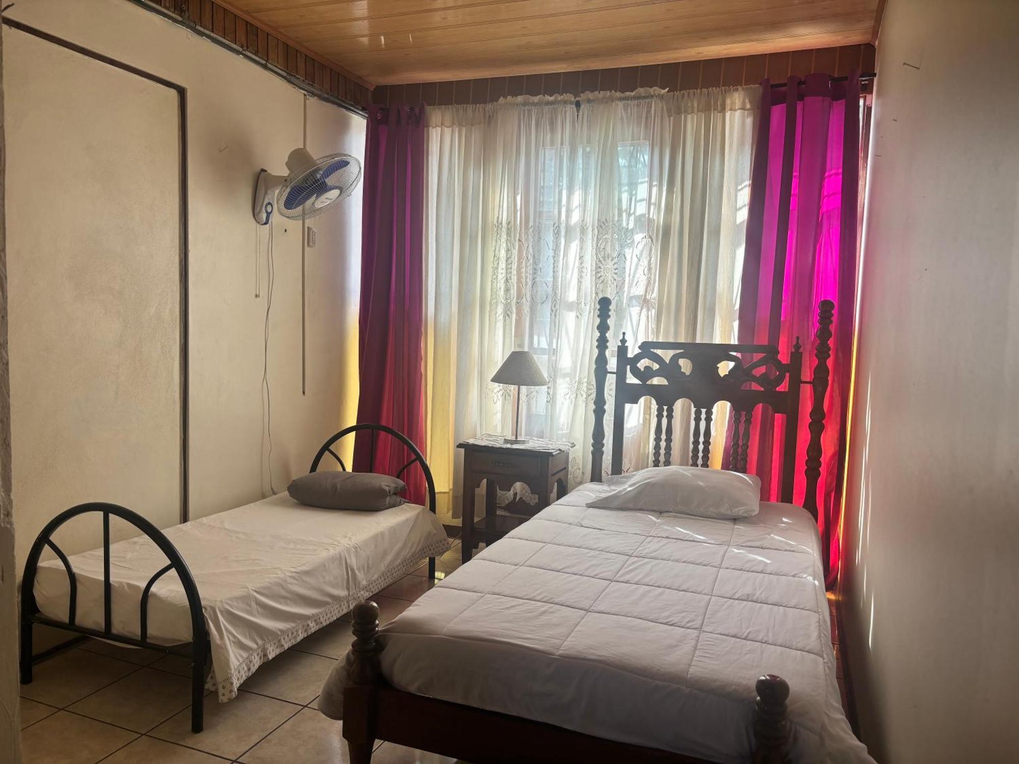 شقة Casa Jana El Roble الغرفة الصورة