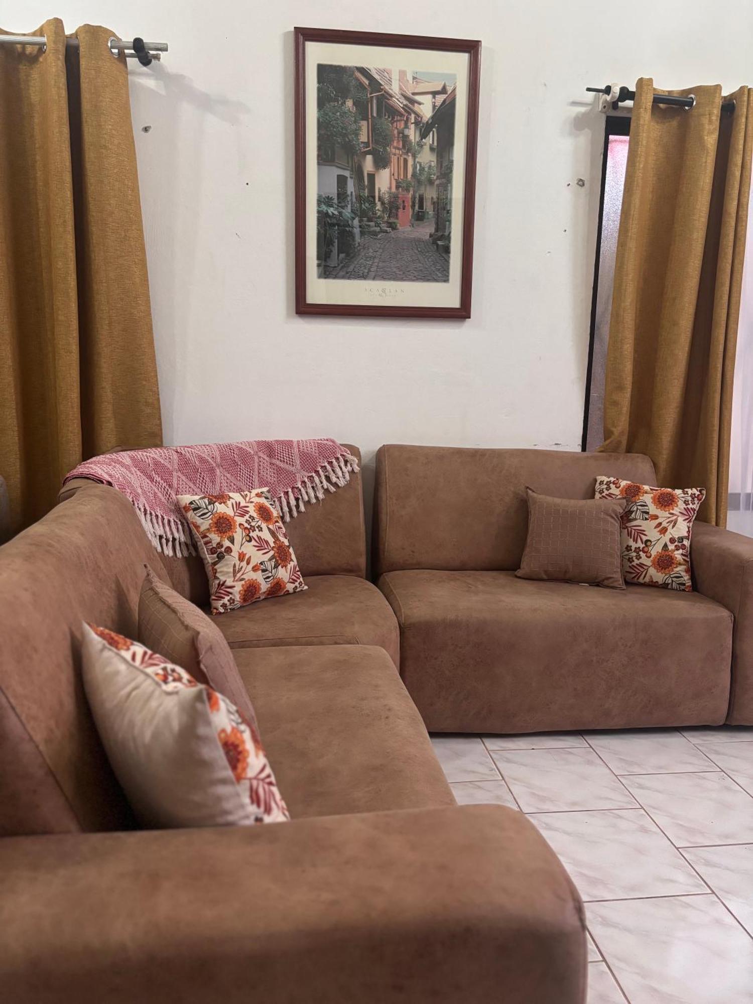 شقة Casa Jana El Roble الغرفة الصورة