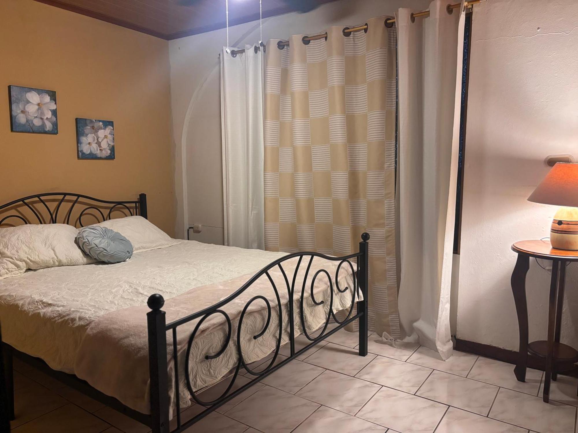 شقة Casa Jana El Roble الغرفة الصورة